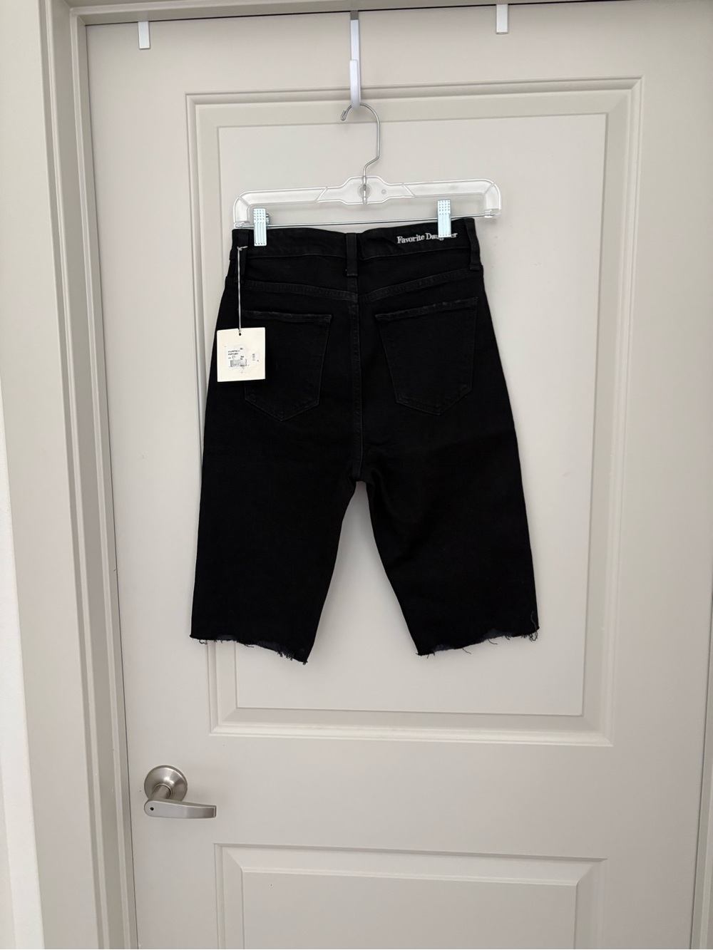 Favorite Daughter Black High-Rise Denim Bermuda Shorts NWT size 25 - Picture 3 of 7